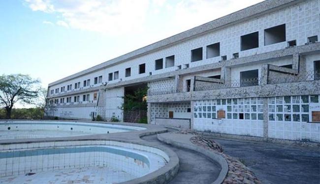 650x375_grande-hotel-paulo-afonso_1639131