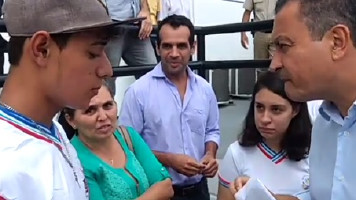 Governador Rui posta vídeo com estudantes de Paulo Afonso em sua página no facebook