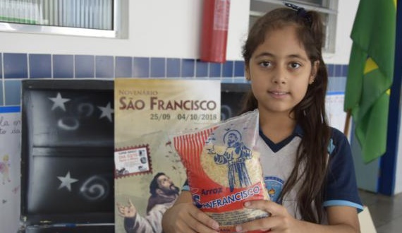 Colégio Sete faz campanha de arrecadação para o Novenário de São Francisco. Participe!