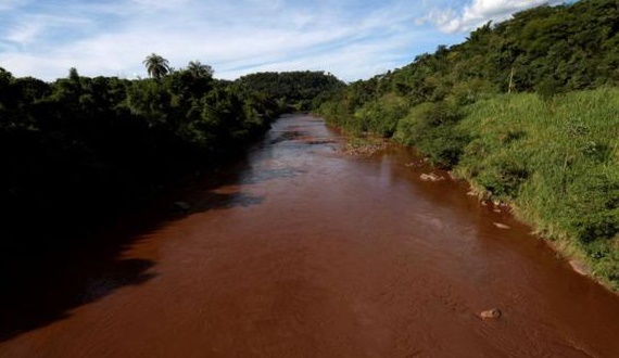 Lama de Brumadinho chegará ao Rio São Francisco em 15 de fevereiro, diz governo
