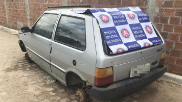 Polícia Militar recupera veículo roubado há três dias no Ceasa do BTN