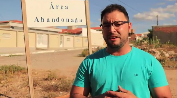 Vereador Mário Galinho visita bairros Abel Barbosa e Caminho dos Lagos averiguando denúncias (Vídeo)