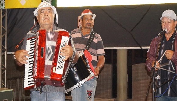“Que Enoque do Acordeon seja o grande homenageado na programação junina de Paulo Afonso”, propõe Galdino