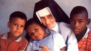 Irmã Dulce será proclamada santa no segundo semestre deste ano