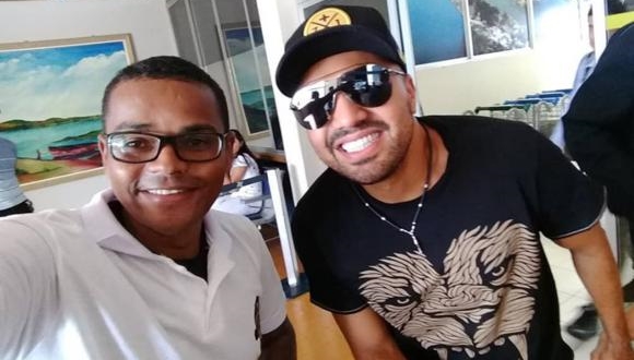 Famosos desembarcam em Paulo Afonso para o casamento de Carlinhos Maia, nesta terça (21), em Piranhas, AL