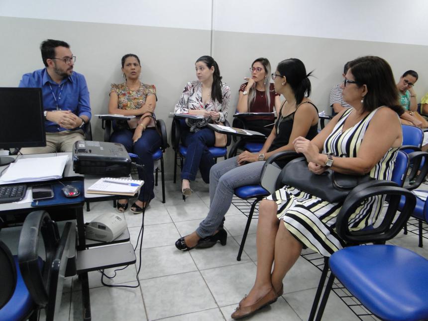 CMDCA discute processo de escolha de novos conselheiros tutelares em Paulo Afonso