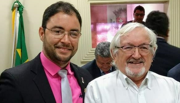 “Calou-se a voz da verdade”, diz vereador Mário Galinho após morte de Diniz da Rádio Cultura