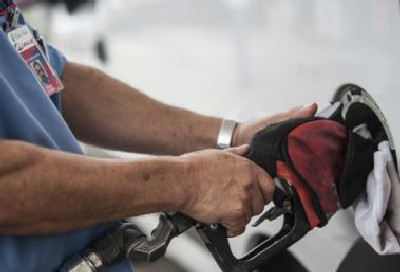 Governo atualiza preços base e valor médio da gasolina na Bahia pode passar de R$ 4,79