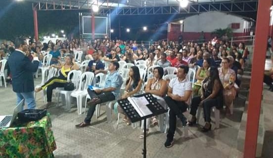 Santa Brígida: durante Jornada Pedagógica, prefeito anuncia recomposição dos salários para servidores