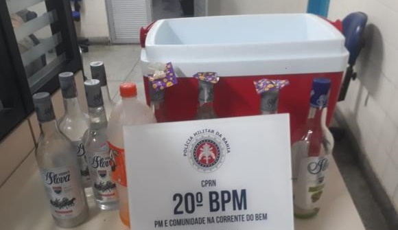 Festinha com menores, som alto, vodka e camisinhas é encerrada pela PM em bairro de Paulo Afonso