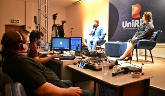 UniRios: recepção a calouros tem mensagens de Pe. Celso e outras figuras: confira