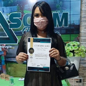 Locutora Mary Rodrigues, da Xodó FM, conquista prêmio “Melhores do Ano” em Aracaju-SE