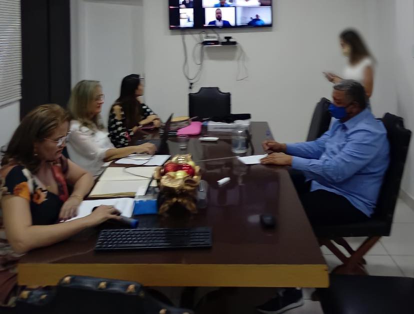 Prefeito Luiz de Deus toma posse direto de São Paulo para o seu 3º mandato e lê o juramento