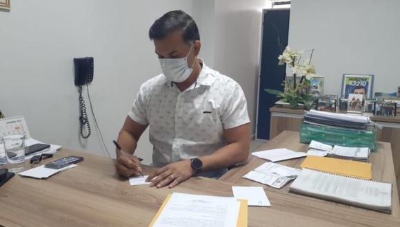 Marconi Daniel solicita da Prefeitura informações sobre empresa de transporte público urbano