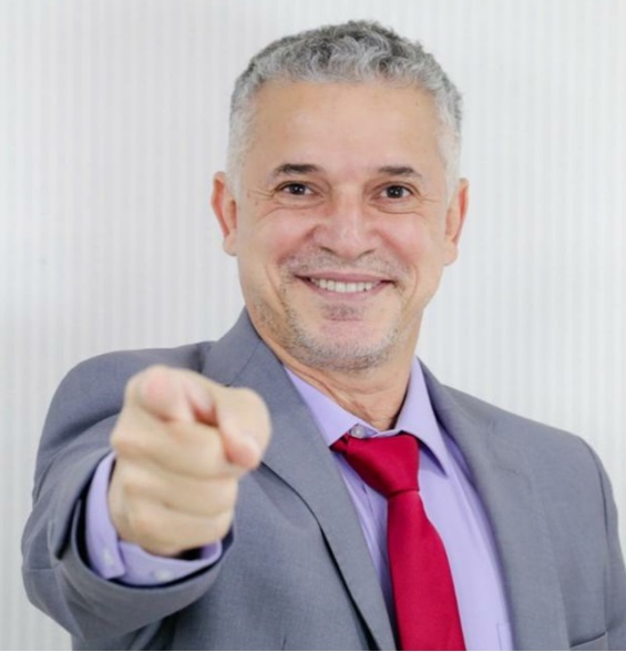 Dr. Neto diz que partidos impediram surgimento de novas lideranças, e fala sobre eleição