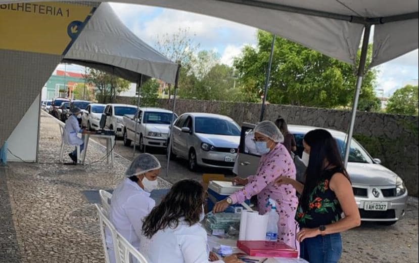 Paulo Afonso: neste domingo, 21, tem vacina contra covid-19 para idosos acima de 73 anos; veja horários e drives