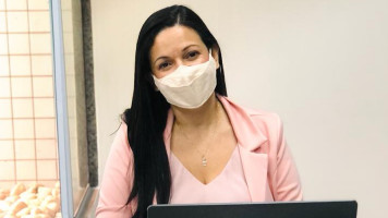 Evinha Oliveira faz indicação pedindo estudos para instalação de redutores de velocidade na ponte que liga o centro ao BTN