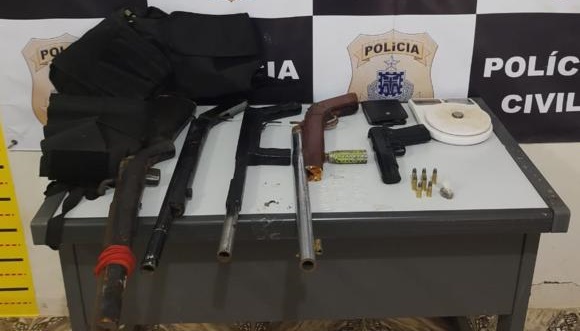 Espingardas e maconha são apreendidas em Jeremoabo