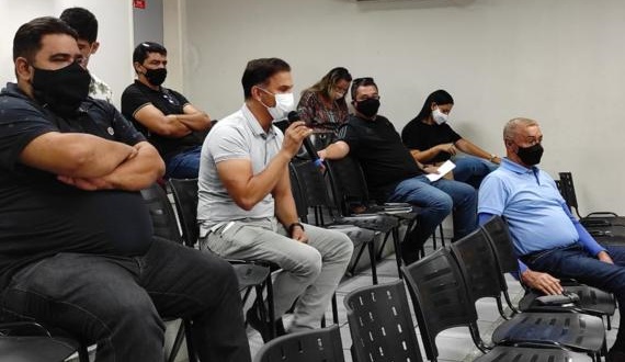 Marconi diz que aumento dos casos de Covid-19 não é culpa do comércio e cobra ampliação do número de leitos de UTI