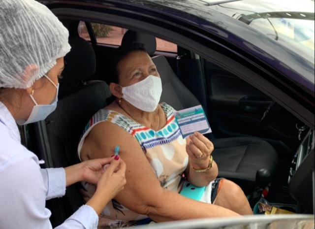 Paulo Afonso: vacinação contra covid-19 bate recorde com 1.950 pessoas imunizadas somente num dia