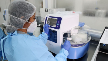 LACEN: Um ano de trabalho árduo na testagem de casos de Covid-19 na Bahia; relembre 1º caso