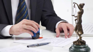 Advogados se posicionam após nota da prefeitura sobre desligamento de servidores aposentados: “Não encerrou o processo””