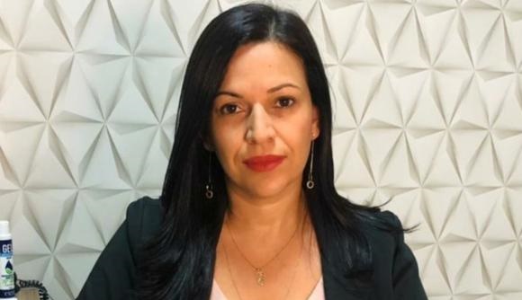 Aprovado projeto de Evinha que obriga publicação dos nomes de todos os vacinados contra Covid-19