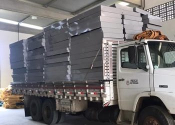 Governo da Bahia entrega 200 barracas para Feira do Peixe e Feirinha de Paulo Afonso