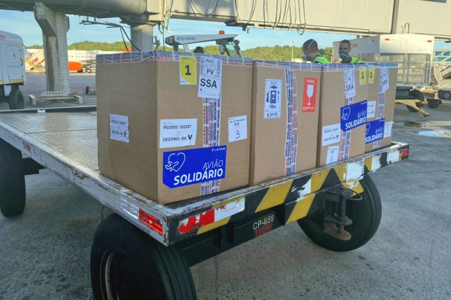 Covid-19: novo lote com 39 mil doses da Pfizer chega à Bahia