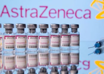 AstraZeneca: 3ª dose de vacina produz forte resposta imune, diz estudo