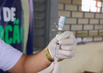 Pessoas a partir dos 46 anos começam a ser vacinadas nesta quinta-feira (1º), em Paulo Afonso