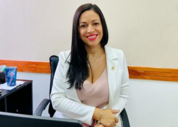 Evinha cobra solução para a Ardap, se coloca à disposição e enaltece Ongs de Paulo Afonso