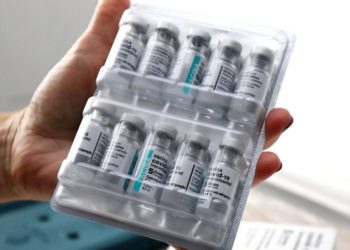 Bahia recebe mais 491.250 doses de vacina da Astrazeneca para 2ª dose