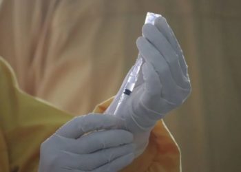 Anvisa confirma casos raros de trombose, mas ressalta segurança da vacinação