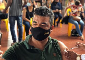 Mais de 2.200 pessoas acima de 38 anos foram vacinadas nesta terça (20), contra a Covid-19 em Paulo Afonso