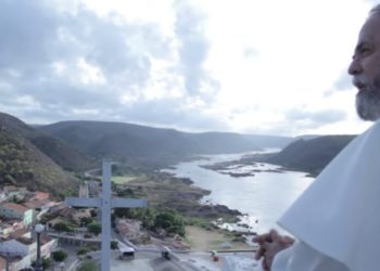 Padre Antônio Maria grava clipe da música “Jesus Salvador” em Piranhas-AL e Canindé-SE (ASSISTA)
