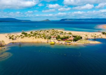 Prefeito David Cavalcanti e o Ministro do Turismo visitam a Ilha de Rarrá, ponto turístico de Glória (BA)