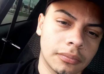 Em Inhapi, AL, jovem morre ao colidir carro em carreta após postar mensagem de despedida