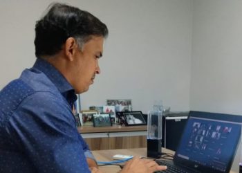 “Que a Ebserh reveja seu conceito e que o presidente Bolsonaro tenha mais sensibilidade”, cobrou Marconi em audiência do HNAS