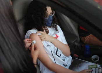 Paulo Afonso suspende vacinação de adolescentes de 12 a 17 anos sem comorbidades