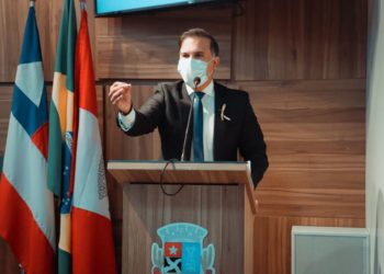 “A punição da prefeitura em vez de dar ao empresário foi para o povo”, diz Marconi ao denunciar frota sucateada e aumento na passagem da Atlântico