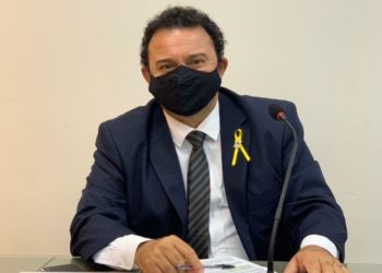 “Não deixe só as contas para Paulo Afonso”, critica Valmir Rocha sobre falta de investimentos da Chesf