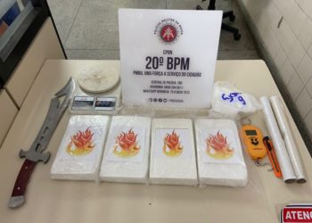 Tabletes com mais de 4kg de cocaína são apreendidos dentro de imóvel do antigo acampamento Chesf