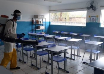 Desinfecção é realizada em escolas da área rural de Paulo Afonso