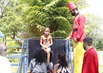 Programação para crianças e adolescentes de projetos sociais é iniciada no Parque Belvedere