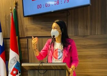 “A população está assustada com a alta criminalidade”, diz Evinha sobre a segurança pública em Paulo Afonso