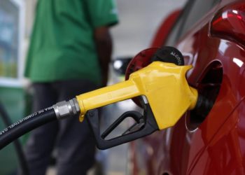 Petrobras reajusta o preço da gasolina e do gás de botijão em mais de 7%