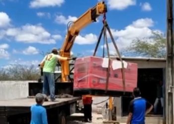 Começam a chegar os equipamentos para indústria de beneficiamento de pescado do Xingozinho