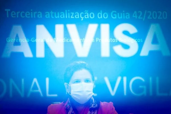Anvisa identifica dois casos da variante Ômicron no Brasil