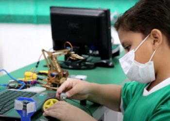 Robótica educacional Coopex-Colégio Boa Ideia, estimulando o desenvolvimento cognitivo e a autonomia do aluno (Vídeo)